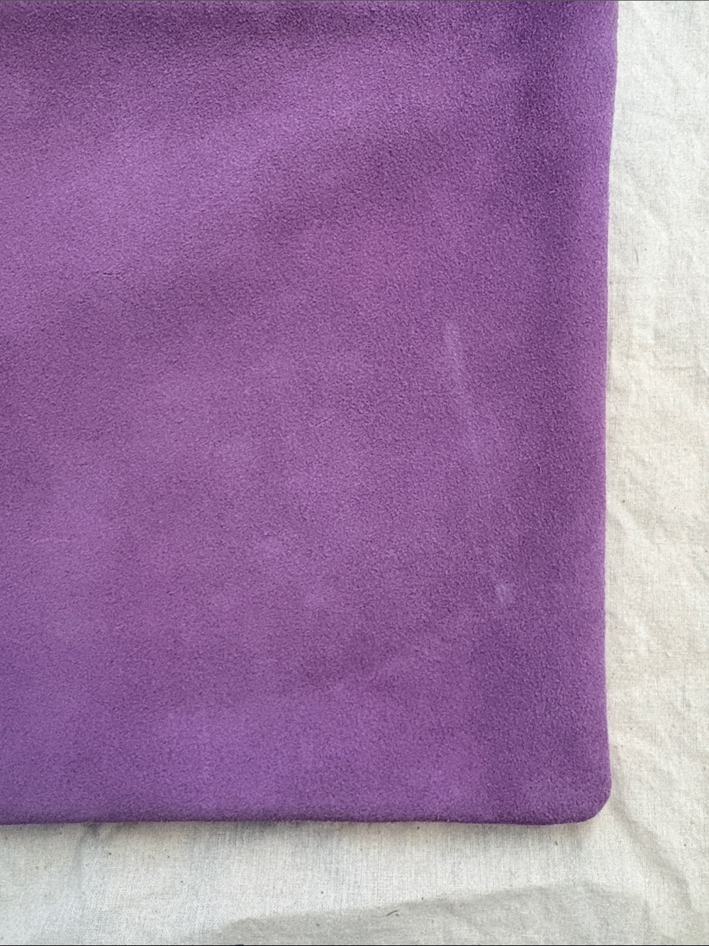 Clare V lilac suede flat clutch with tabs - Picture 5 of 6